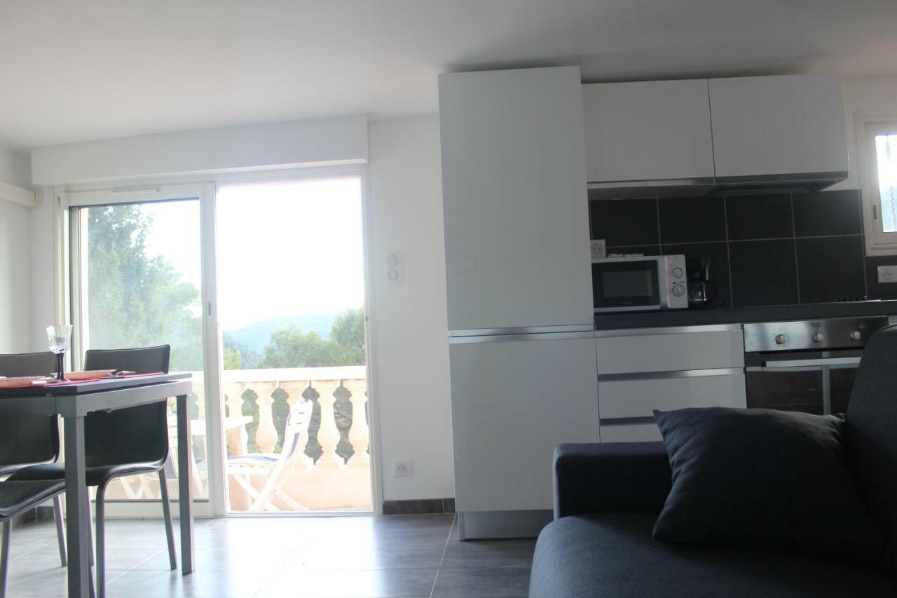 Apartment Charmante A 15 Min De Avec Piscine
